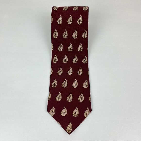 Giorgio Armani Red 100% Silk Necktie- Made in Italy - Picture 2 of 6